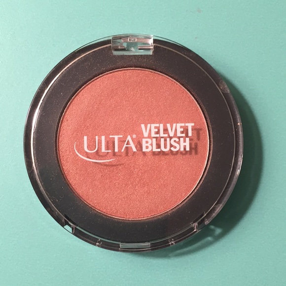 Ulta Beauty Other - Ulta Collection Velvet Blush Ulta Beauty Other - Ulta Collection Velvet Blush